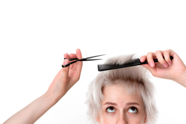 Does shaving repair damaged hair?