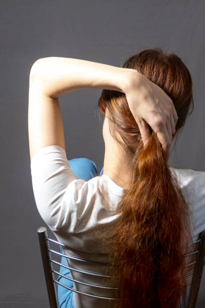 How long does it take to repair extremely damaged hair?