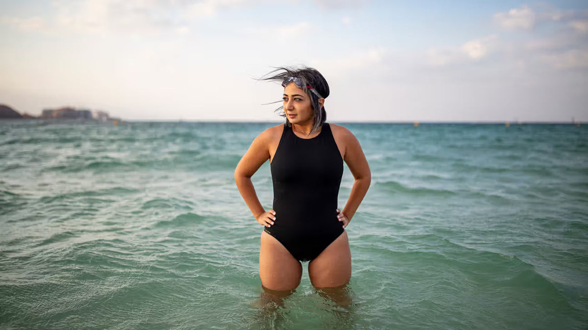 Open-Water & Ocean Swim Haircare: How to Protect Your Hair from Salt, Sand, UV, and Marine Minerals