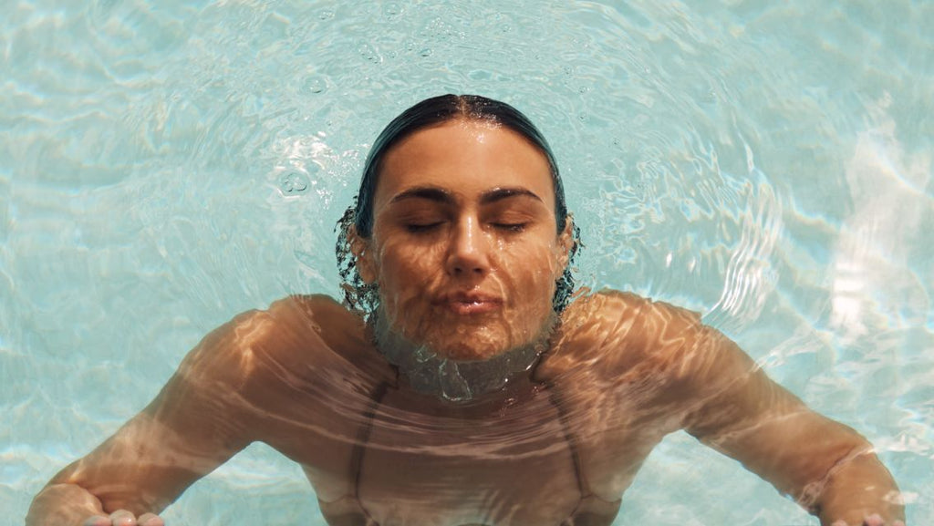 Understanding Pool Chemistry & Its Impact on Hair: Chlorine, pH, Bromine & Saltwater