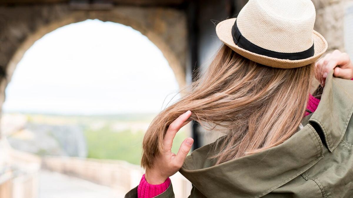Hair Care for Travelers: Maintaining Healthy Hair on the Go