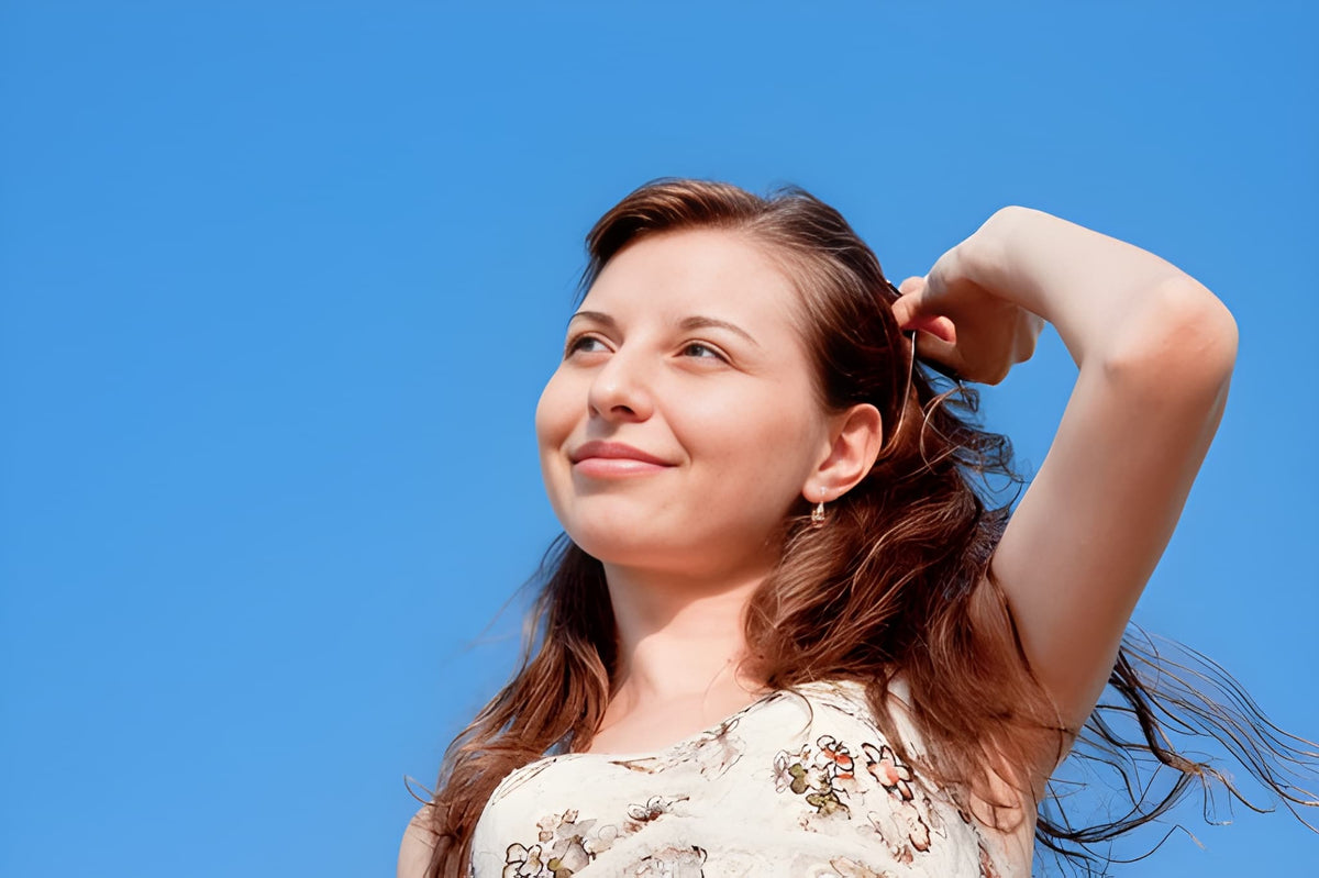 How a Good Mood Supports Healthy Hair: The Science Behind Stress, Hormones, and Hair Growth