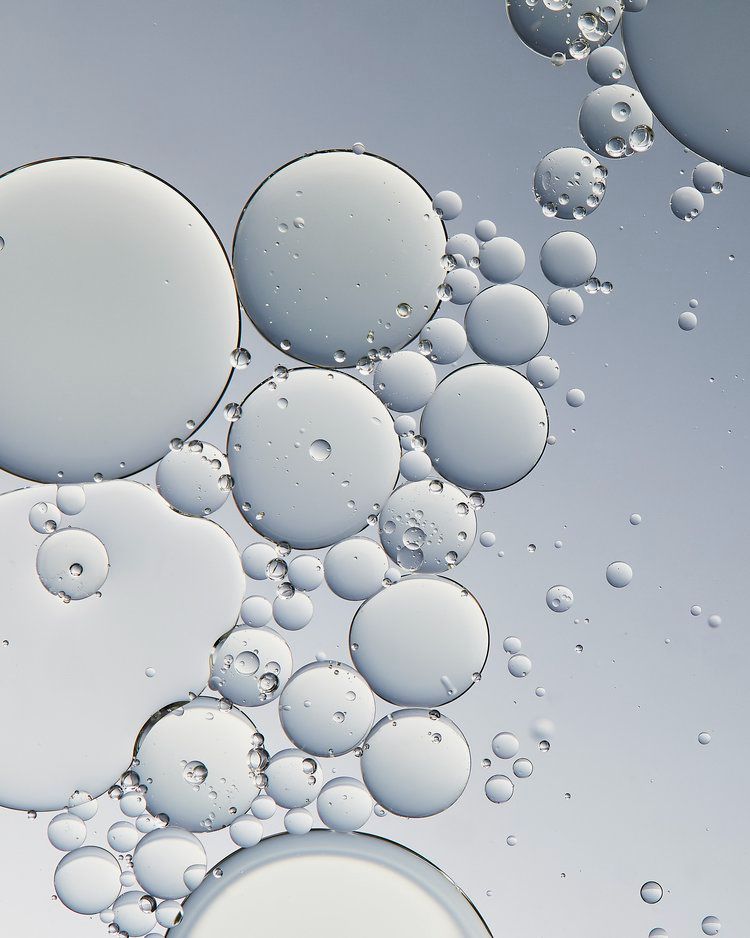 Kera Bond hyaluronic acid and hydration ingredient texture